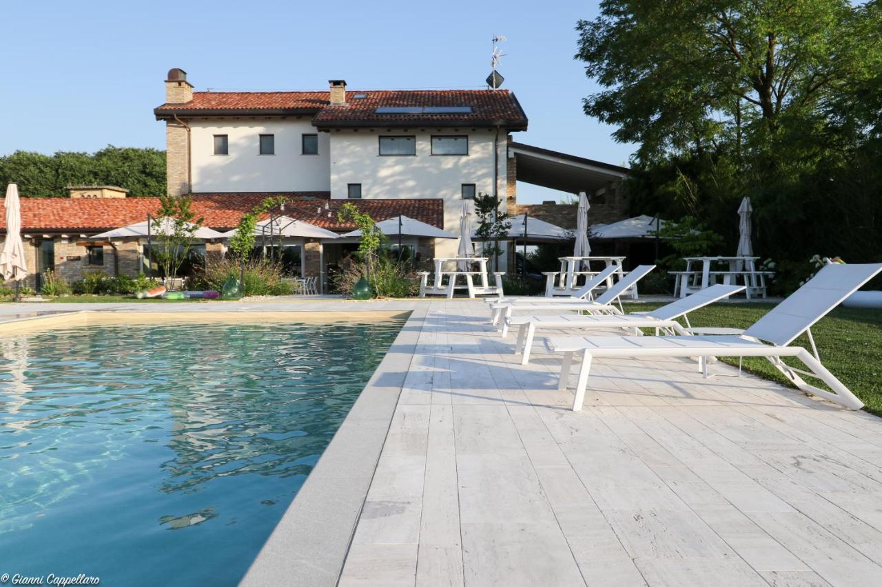 B&B La Corte Dei Vizi Clauiano Exterior photo